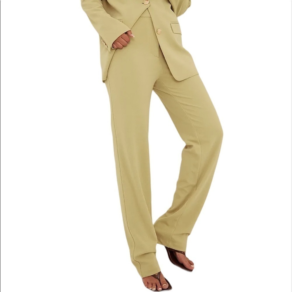 NWT NA KD X ANIKA TELLER Green Suit‎ Trousers Size 10